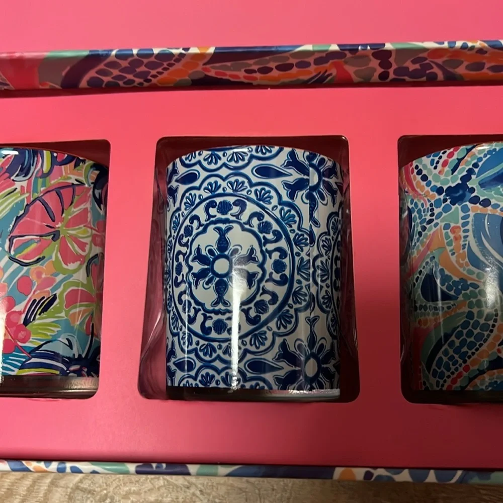 Lilly Pulitzer 3-piece candle set in the 